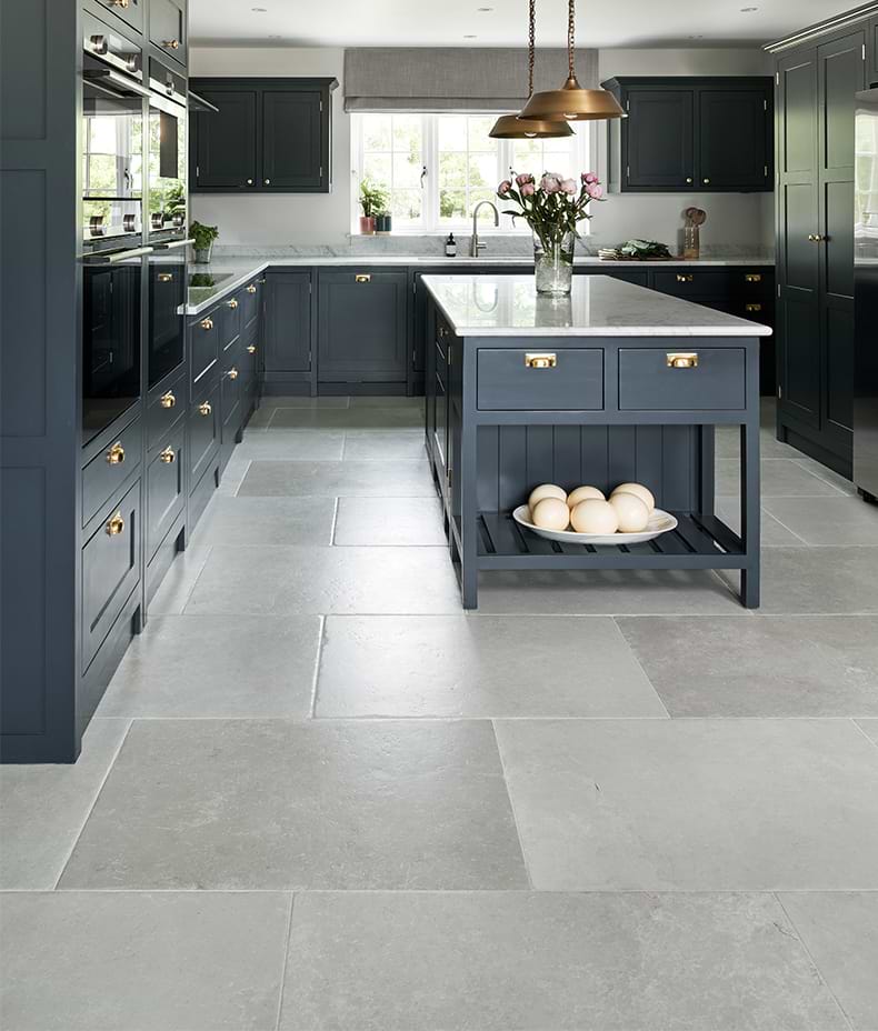 Pebble Porcelain Grigio