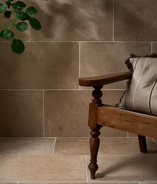Buscot Blend Limestone Tumbled Finish