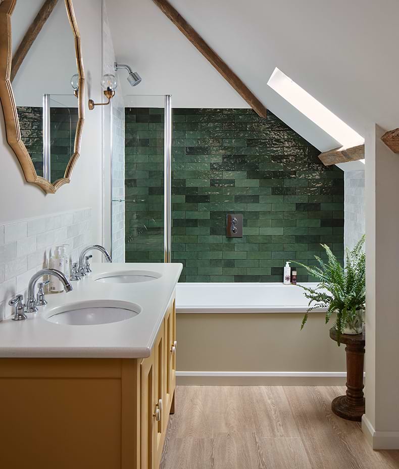 Oasis Ceramic Green Gloss