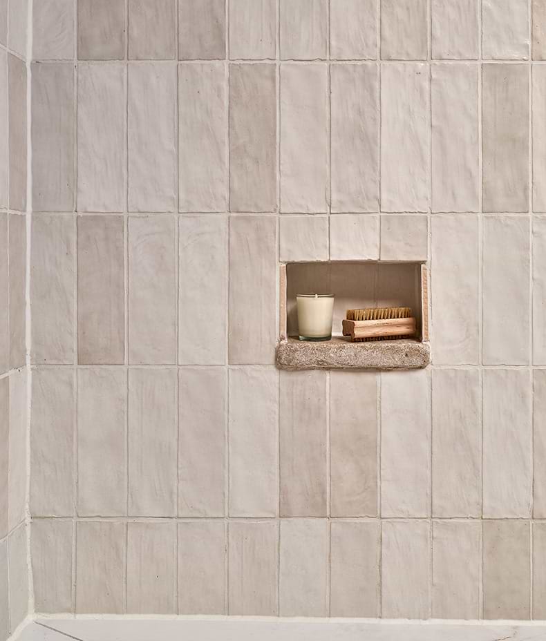 Oasis Ceramic White Gloss