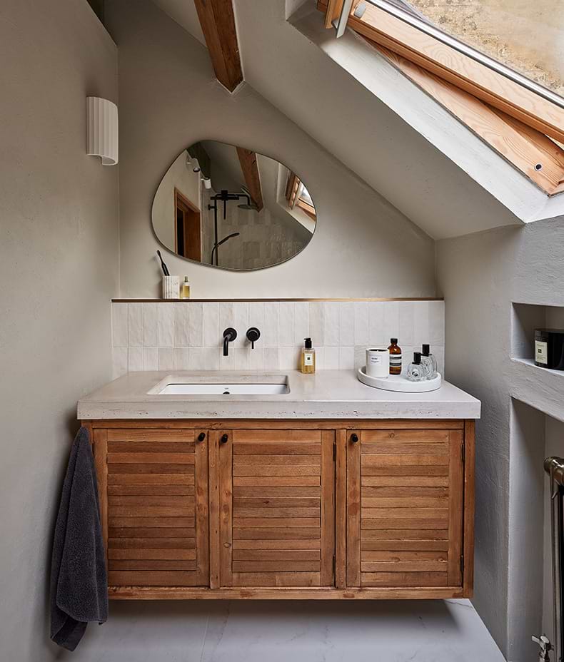 Oasis Ceramic White Gloss