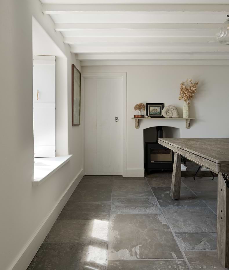 Old Westminster Sandstone Worn & Patinated Finish
