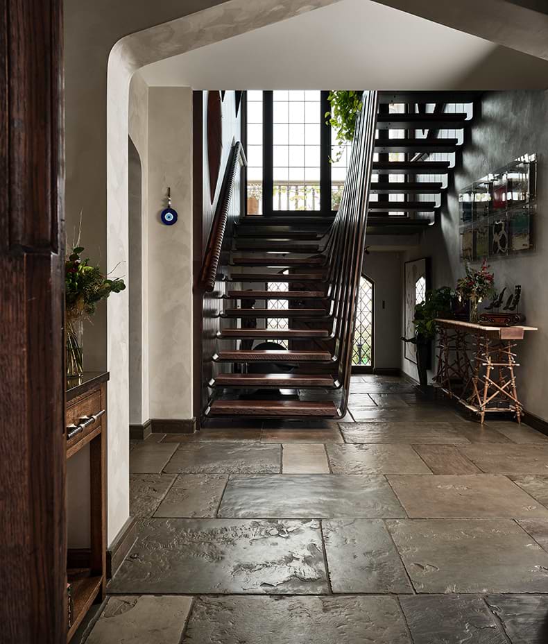 Old Westminster Sandstone Worn & Patinated Finish
