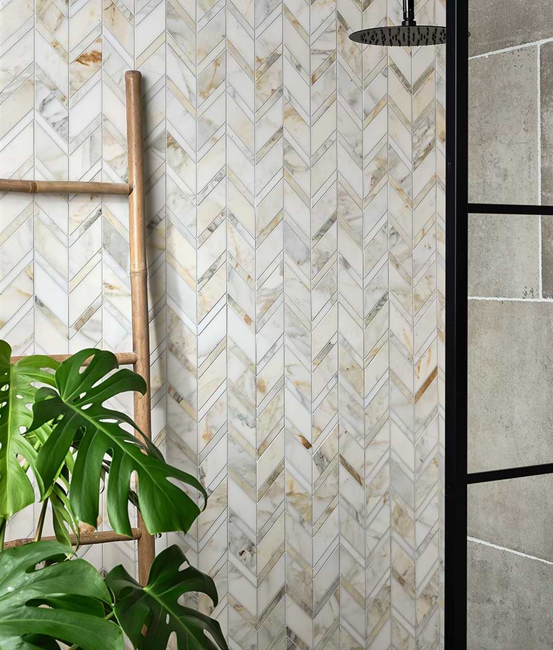 Palazzo Oro Honed Chevron Mosaic