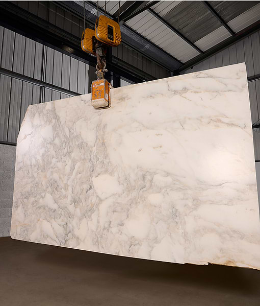 Palazzo Oro Marble Honed Slab