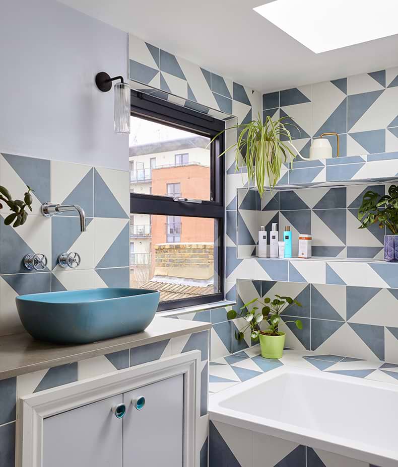 Parisian Café Porcelain Tri Blue