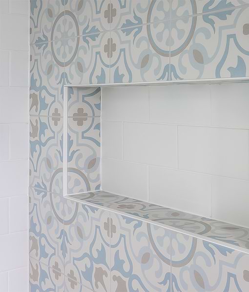 Parisian Chic Porcelain Paix