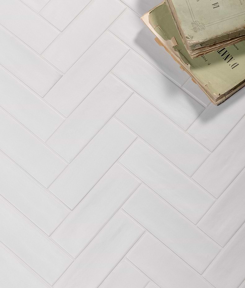 Petite Porcelain Matt White
