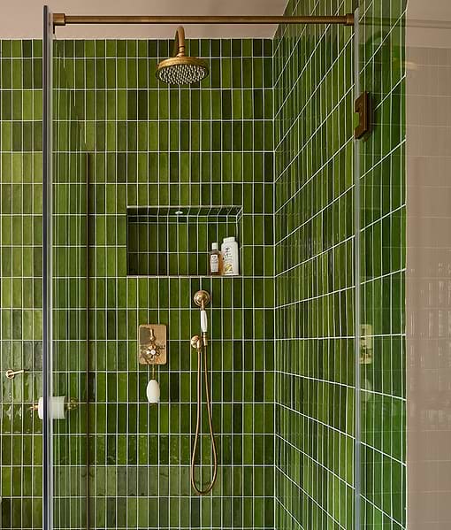 Petite Porcelain Gloss Olive