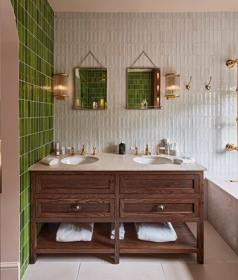 Petite Porcelain Gloss Olive