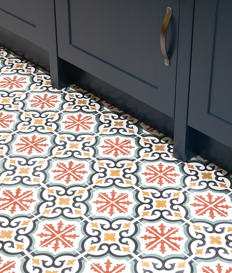 Quintessential Porcelain Salisbury