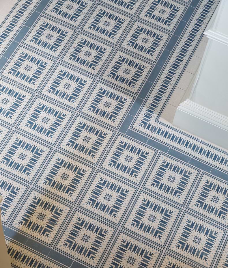 Aventuras Ziggy Corner Blue Porcelain