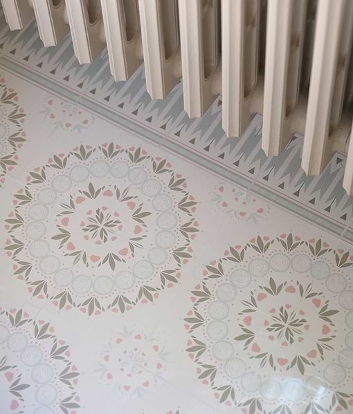 Aventuras Palma Olive Porcelain