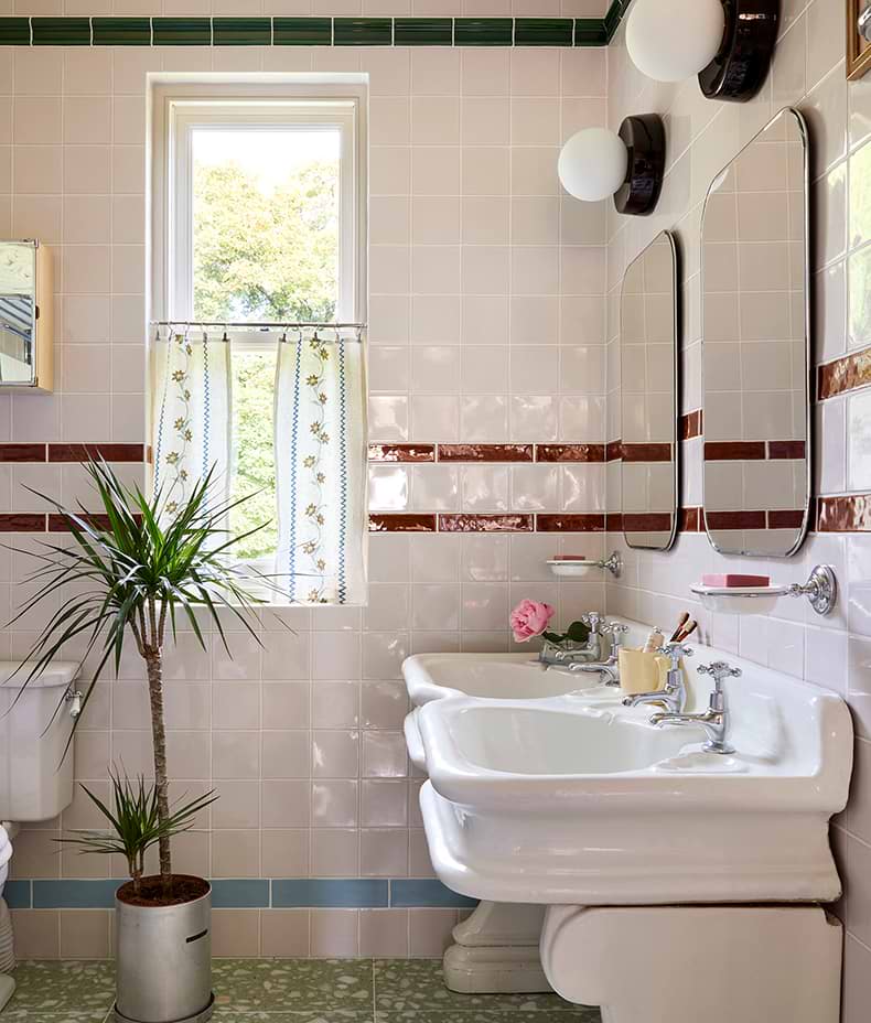 Tunstall Ceramic Square Deep White