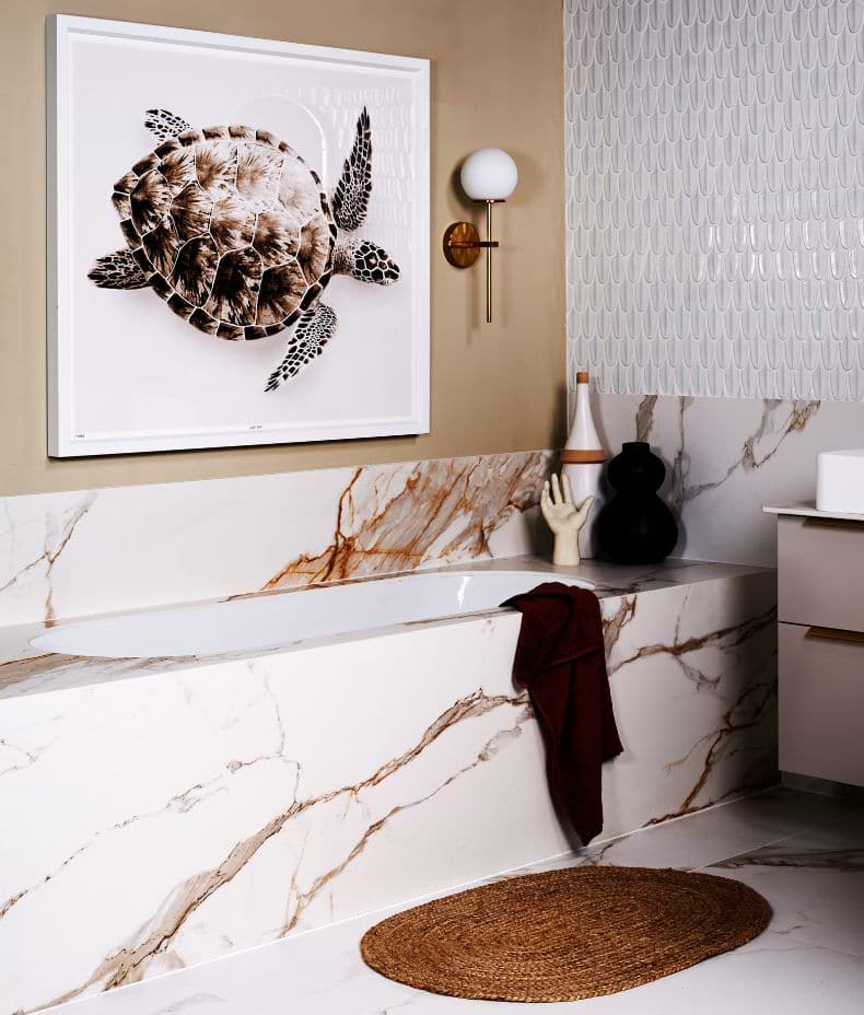Sculpture Grande Porcelain Calacatta Maximus