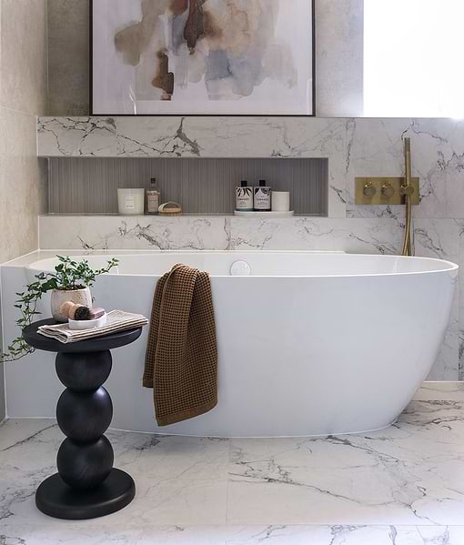 Sculpture Grande Porcelain Cararra