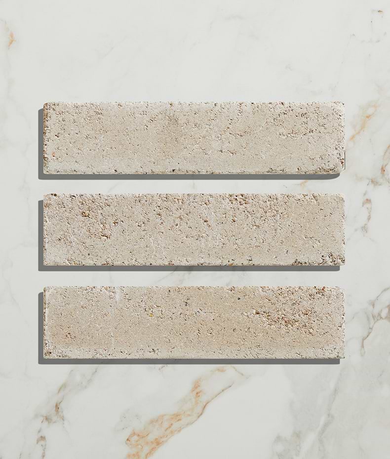 Reform Composite Stone Tumbled Bianco