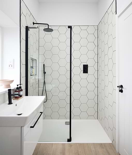 Signature Porcelain Pearl White