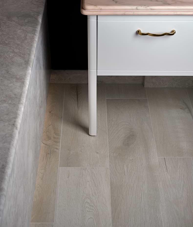 Sussex Porcelain Pearl