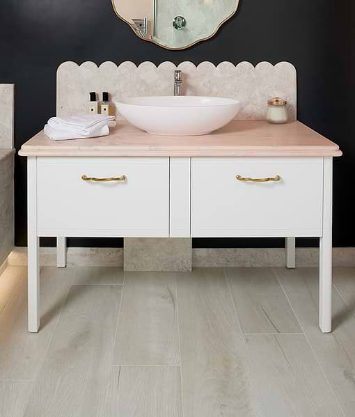 Sussex Porcelain Pearl