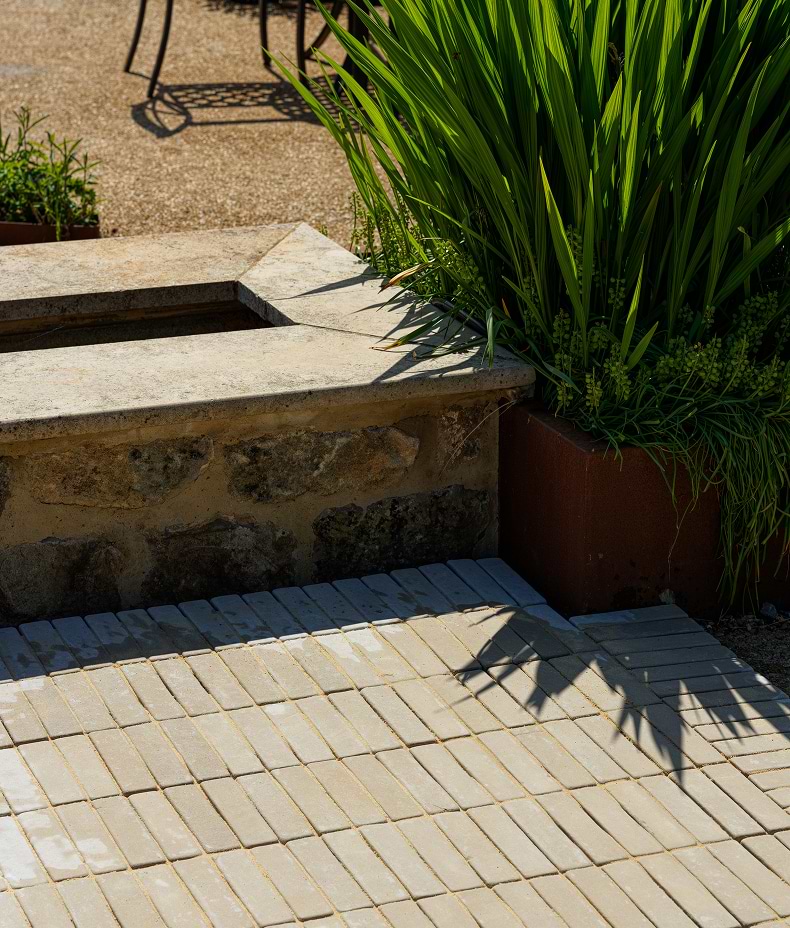 Trafalgar Sandstone Klinkers Tumbled