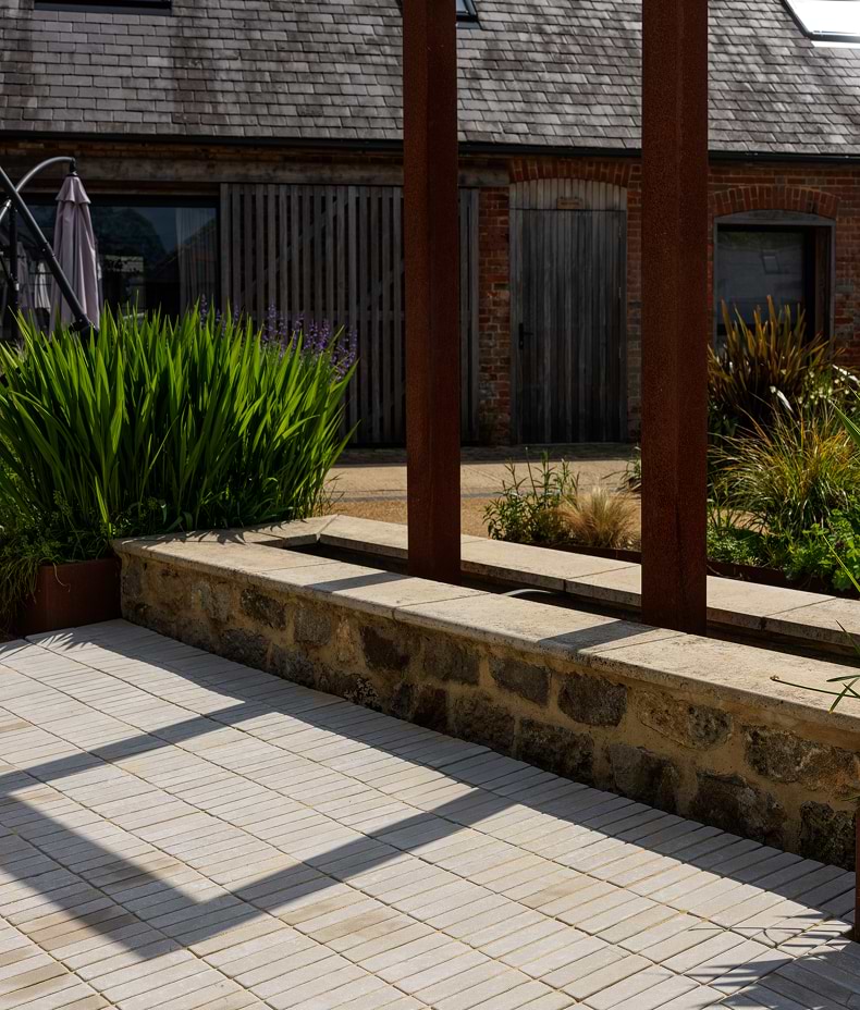 Trafalgar Sandstone Tumbled Klinkers