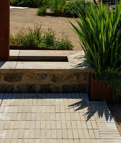 Trafalgar Sandstone Klinkers Tumbled