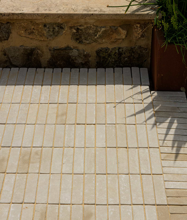 Trafalgar Sandstone Klinkers Tumbled