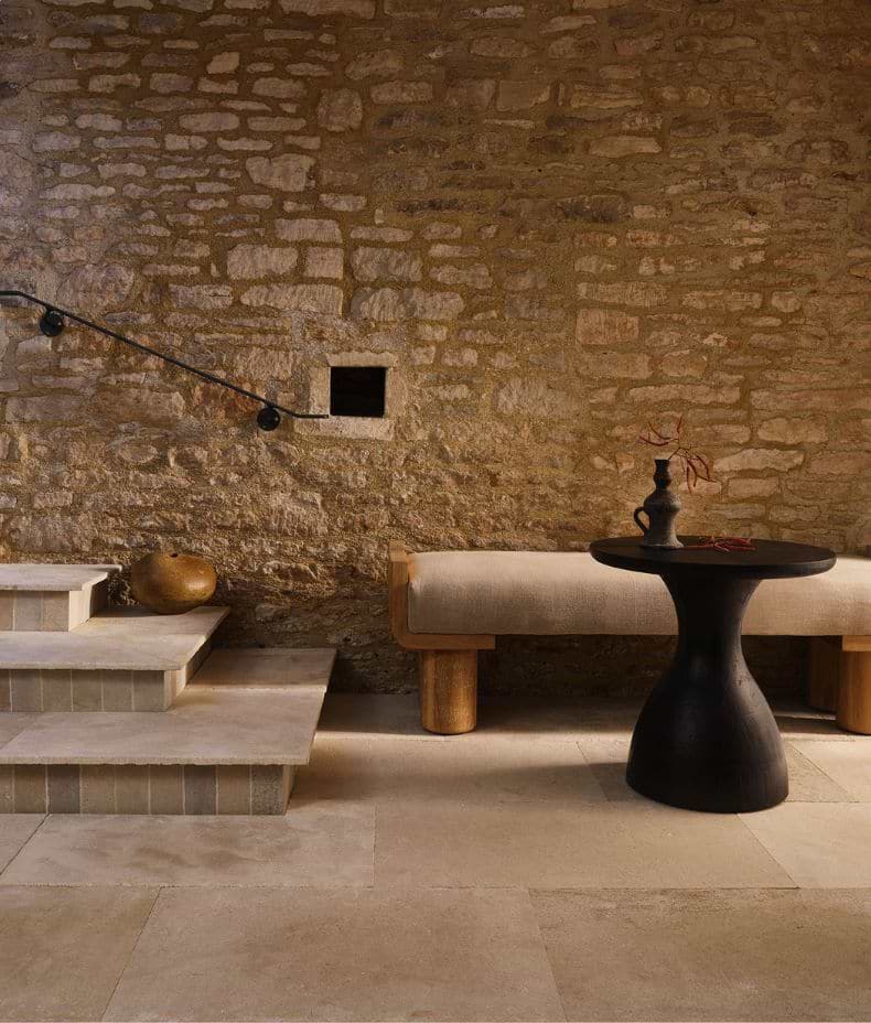 Touraine Limestone Seasoned