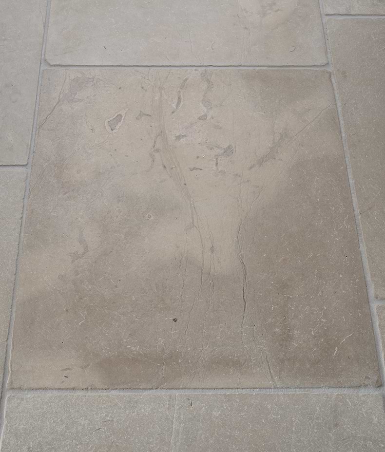Eiffel Limestone Tumbled Finish