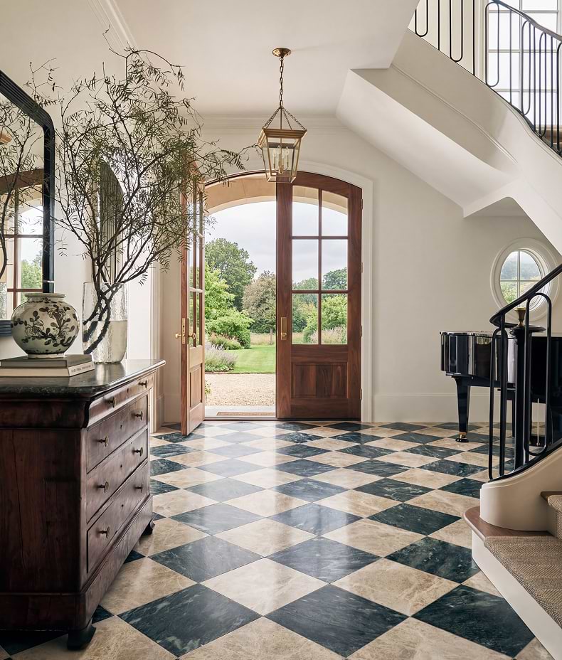 Versailles Marble Brun Honed