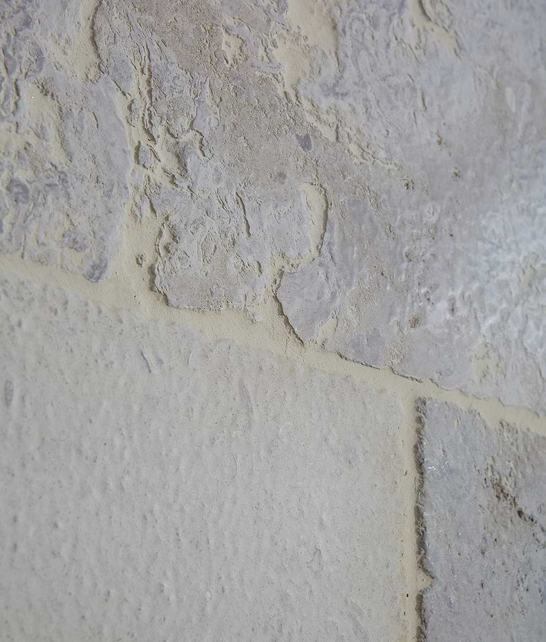 Vieux Bourgogne Limestone Ancient Finish