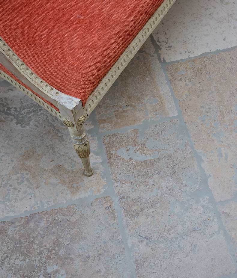 Vieux Bourgogne Limestone Artisan Antiqued Finish