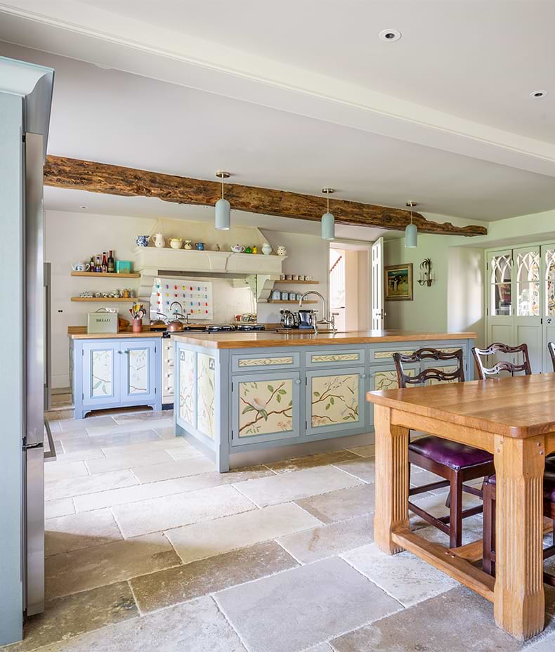 Vieux Bourgogne Limestone Ancient Finish