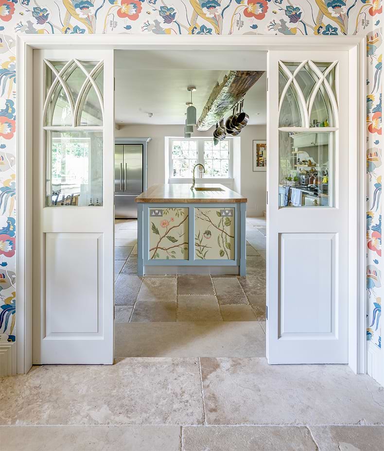 Vieux Bourgogne Limestone Ancient Finish