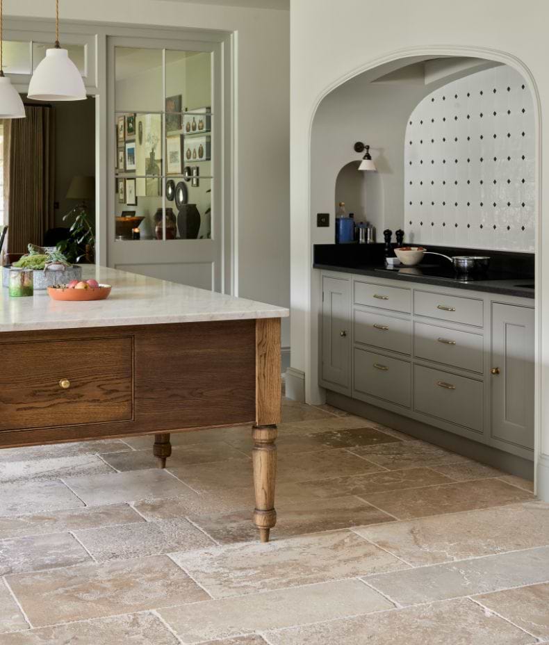 Vieux Bourgogne Limestone Ancient Finish