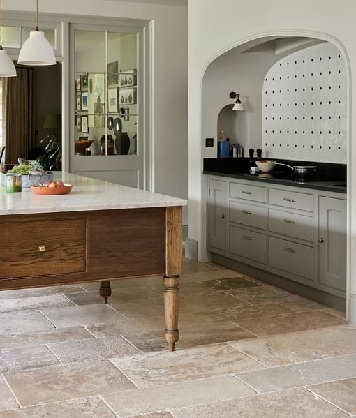 Vieux Bourgogne Limestone Ancient Finish