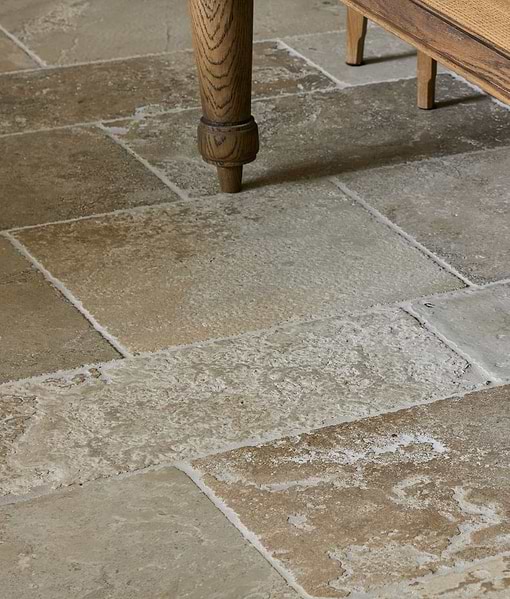 Vieux Bourgogne Limestone Ancient Finish