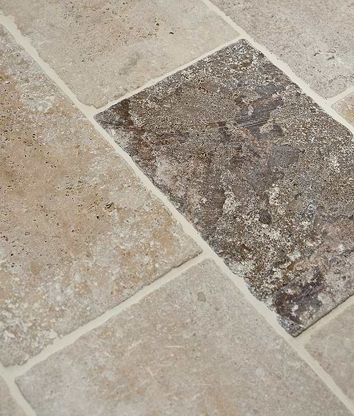 Vieux Bourgogne Limestone Cobbles Weathered Finish