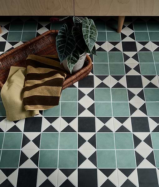 Victorian Style™ Porcelain Finchley Pattern Forest Green