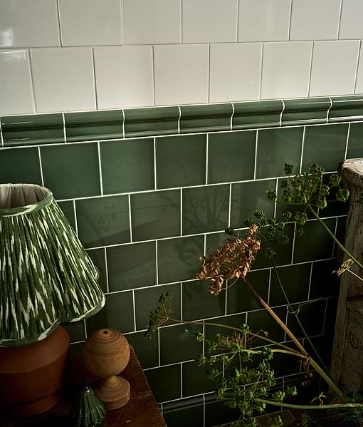 Victorian Style™ Wall Ceramic Cabbage Green Dado