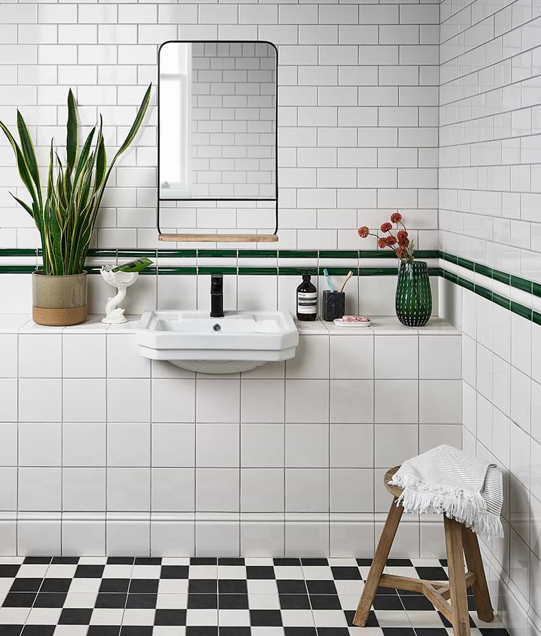 Victorian Style™ Wall Ceramic Cotton White Metro