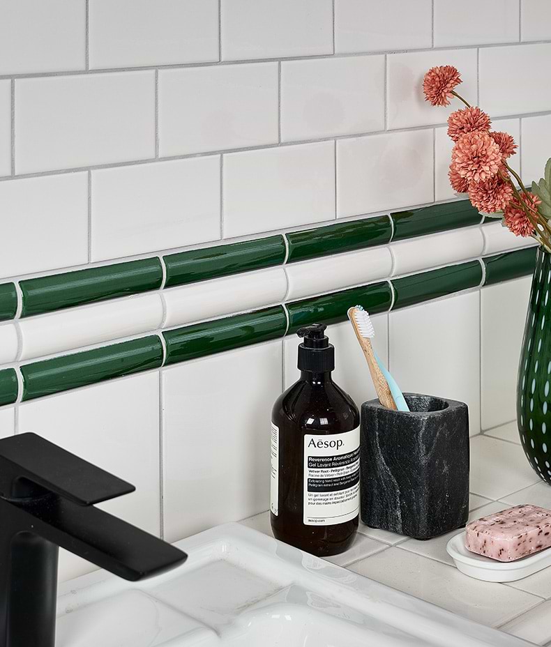 Victorian Style™ Wall Ceramic Cotton White Metro
