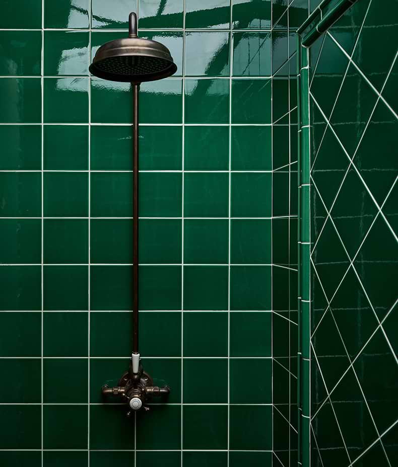 Victorian Style™ Wall Ceramic Emerald Green Square Crackle Glaze