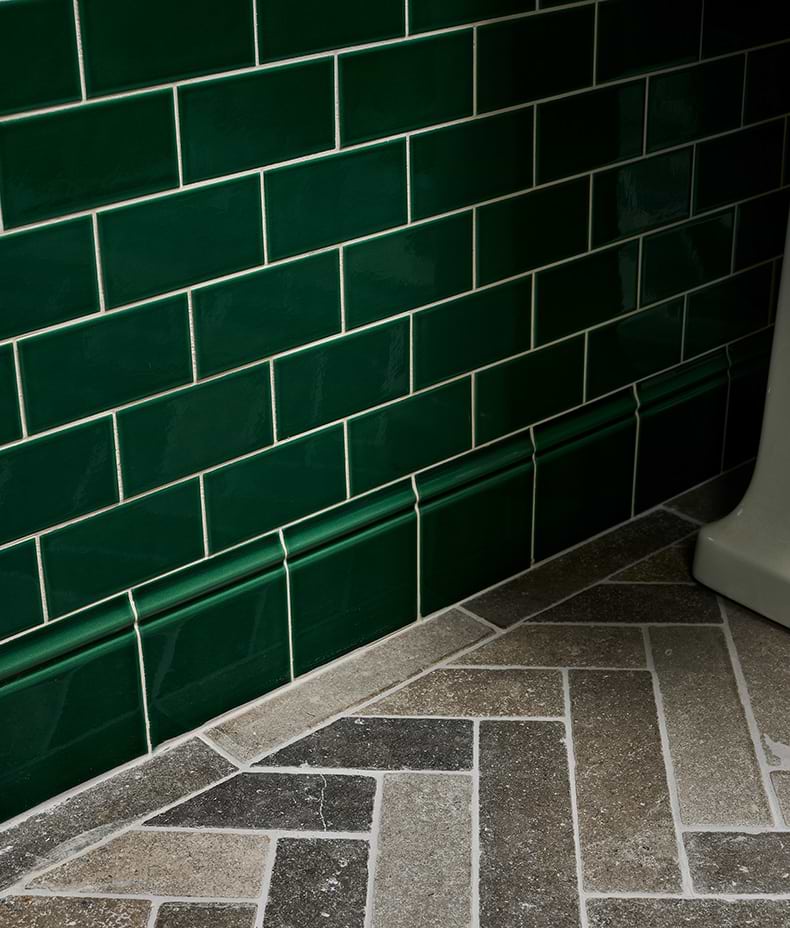 Victorian Style™ Wall Ceramic Emerald Green Skirting 