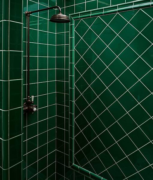 Victorian Style™ Wall Ceramic Emerald Green Simple Beading Crackle Glaze
