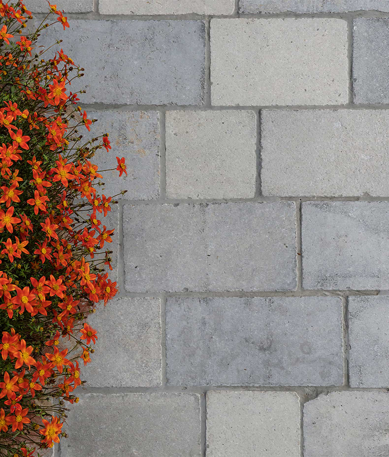 Wareham Limestone Cobble Tumbled & Etched Finish