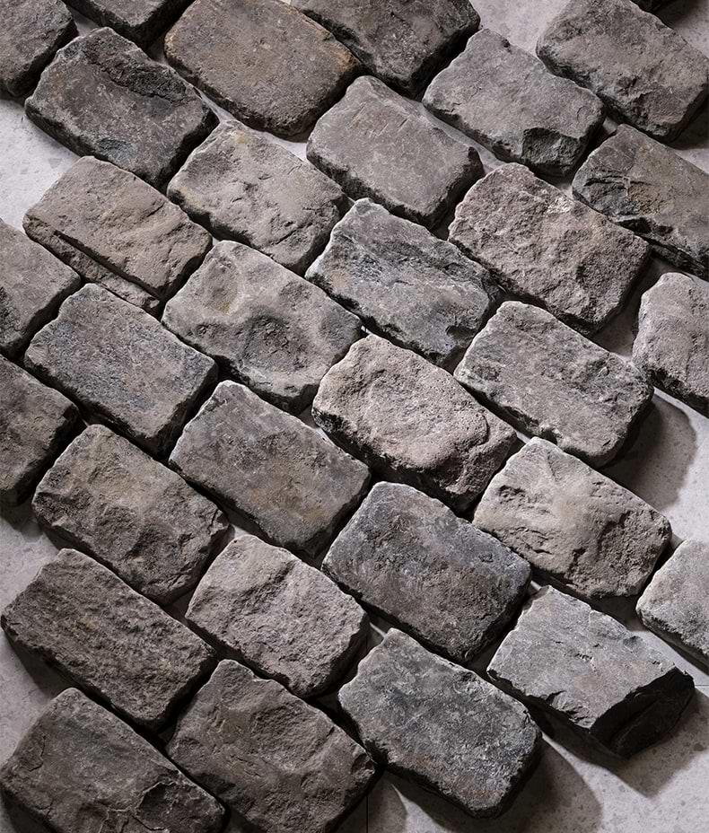 Windsor Sandstone Cobbles Reclaimed & Sawn