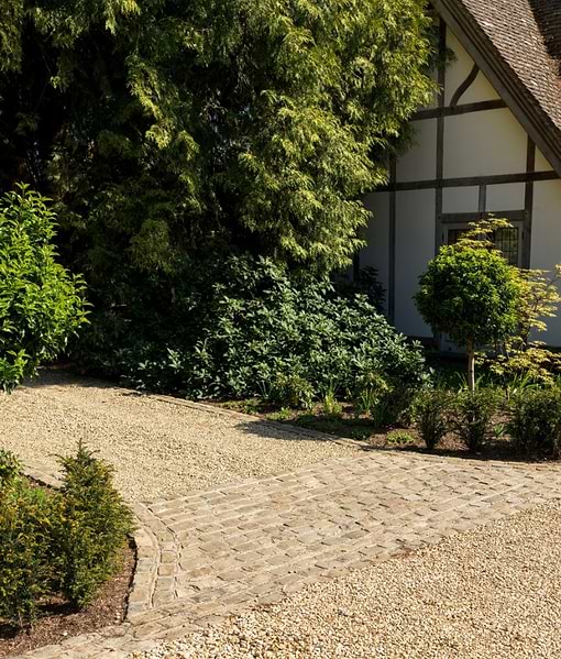 Windsor Sandstone Cobbles Reclaimed & Sawn