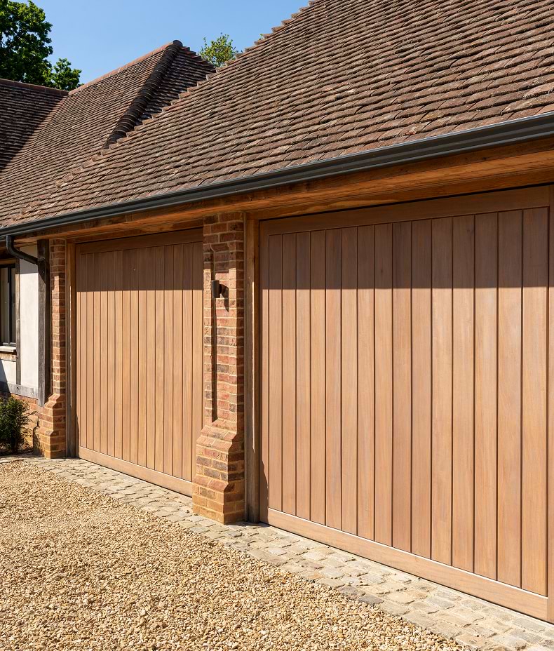 Windsor Sandstone Cobbles Reclaimed & Sawn